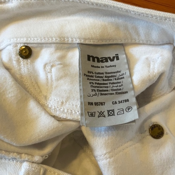 26” waist Mavi Adrianna stretch white ankle mid  rise super skinny jeans. - Picture 7 of 9